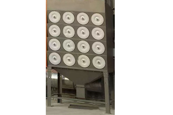 Cloth bag dust collector